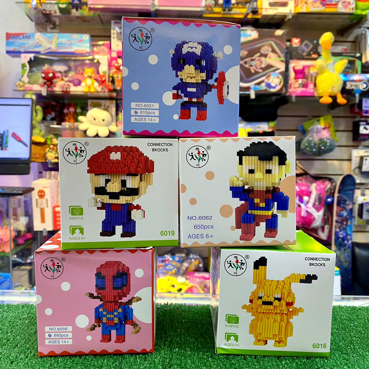 Personajes Armables LEGO